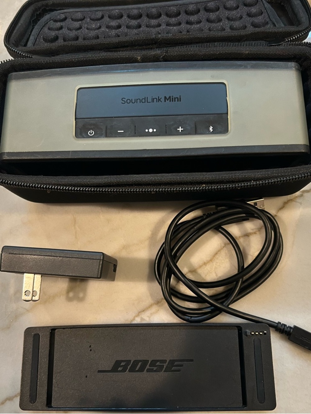 Bose SoundLink Mini II Wireless Portable Bluetooth Speaker 416912 - Picture 5 of 6